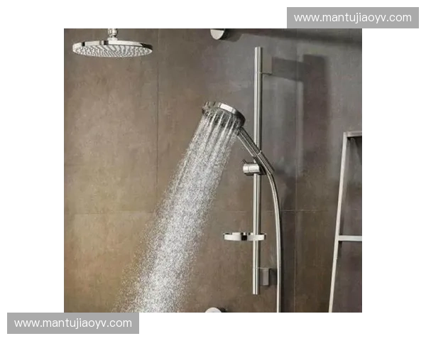 打造舒适沐浴体验从浴缸花洒设计与功能创新开始