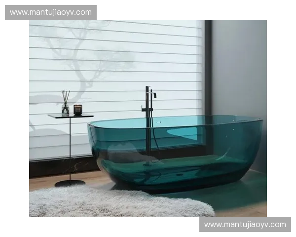 全面解析不同材质浴缸优缺点帮你选择最适合家庭使用的高性价比浴缸