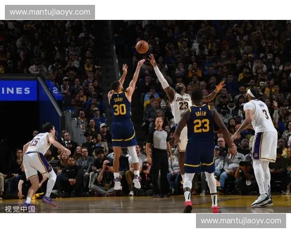 NBA今日赛程前瞻：焦点对决与精彩赛事一览